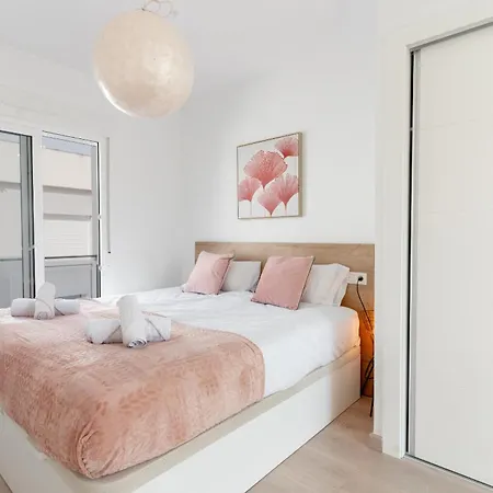 Azure Escape Villa, By United Renters