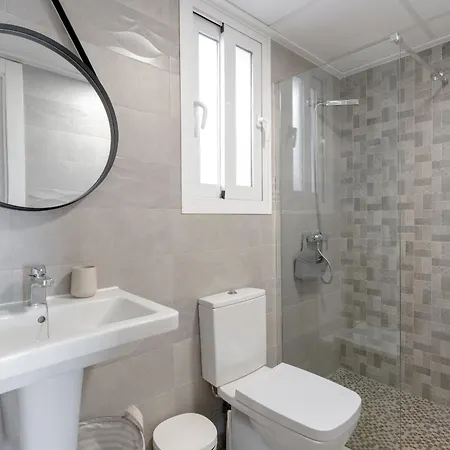 Chalet Azure Escape Villa, By United Renters