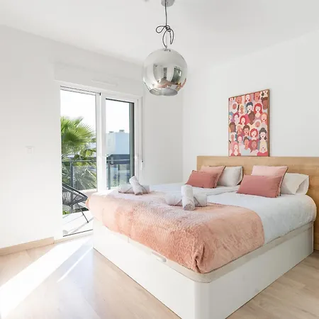 Chalet Azure Escape Villa, By United Renters