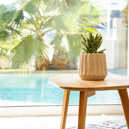 Azure Escape Villa, By United Renters Gran Alacant