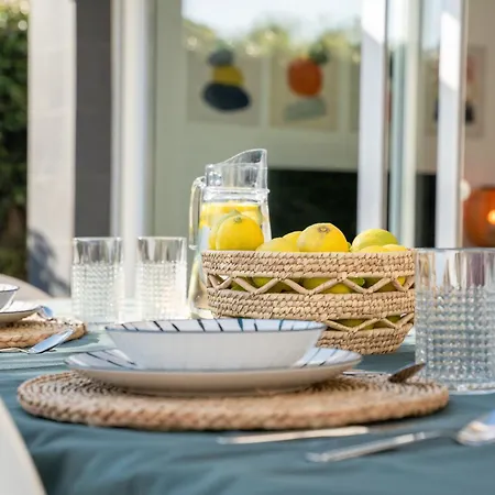 Azure Escape Villa, By United Renters *